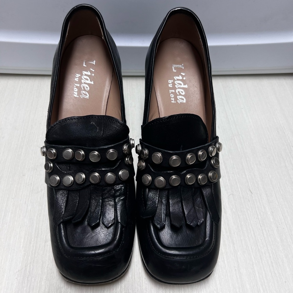 Black Leather Heeled Loafer